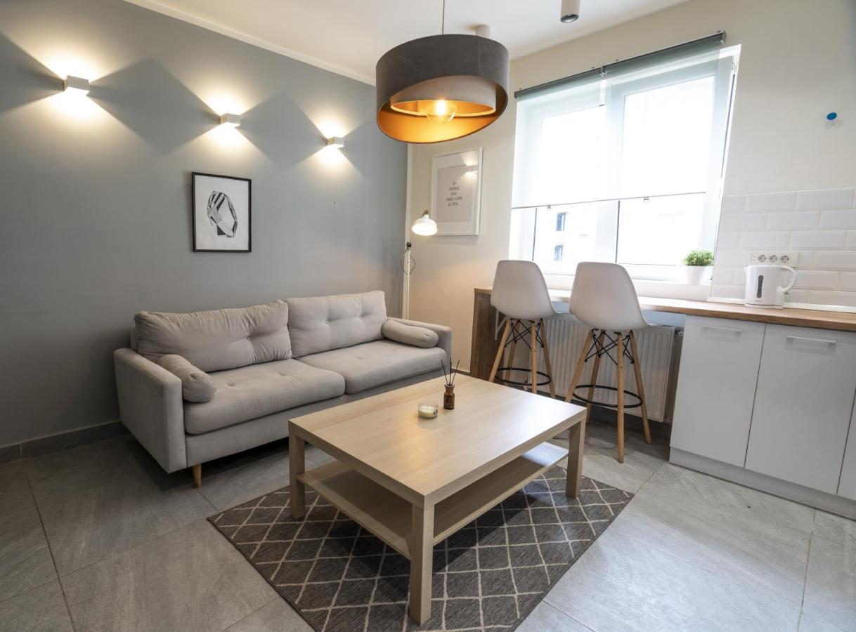 Cozy Design Apartament In Magheru Букурещ Екстериор снимка